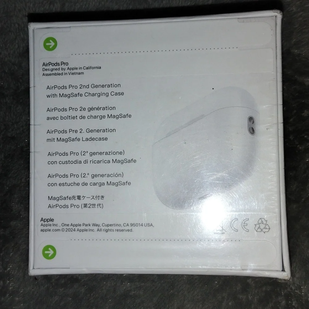 Apple AirPods Pro 2nd Generation with MagSafe Case